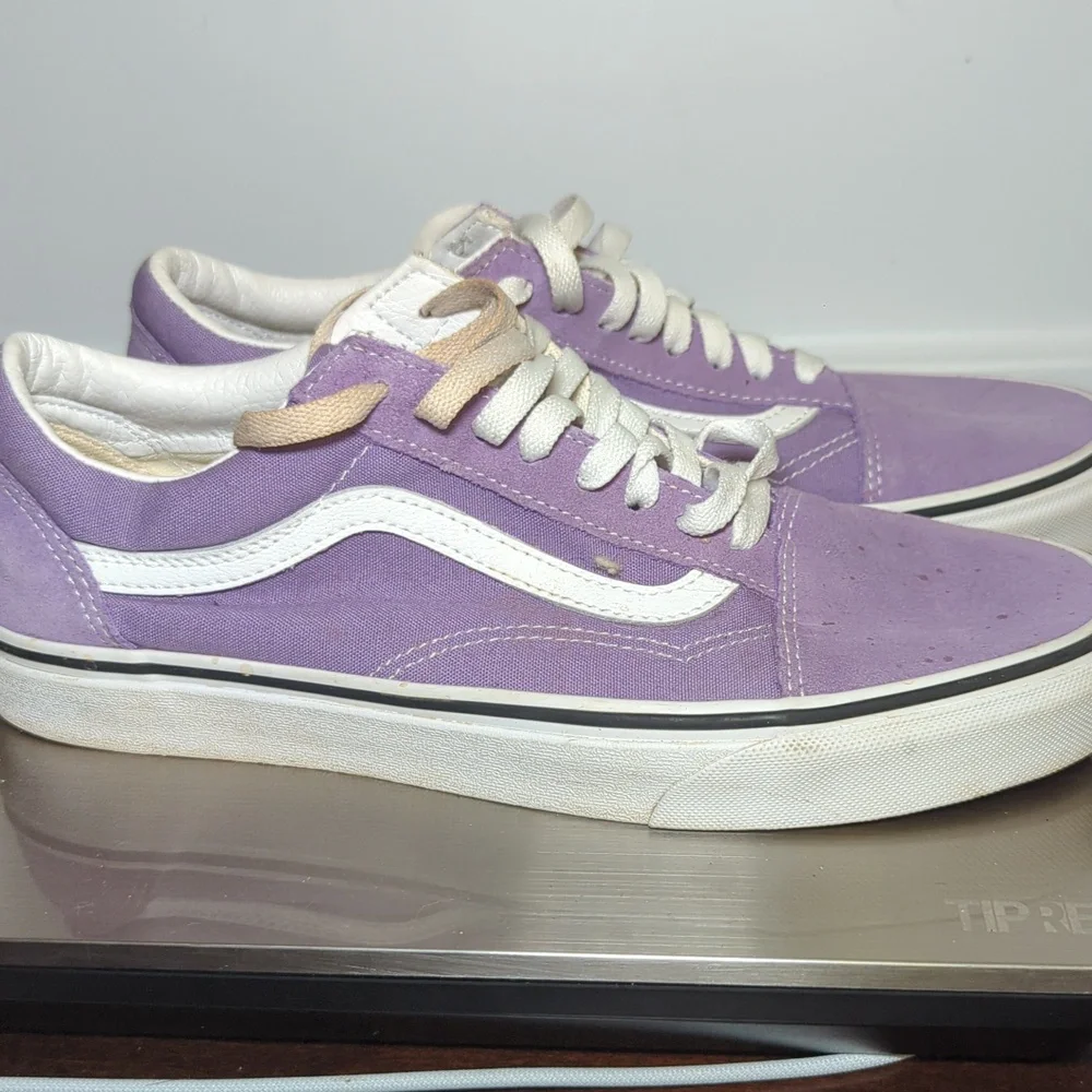Vans Old Skool Low-Top Sneakers Purple + White Men's Size 9 Women's Size 10.5 - Picture 2 of 9